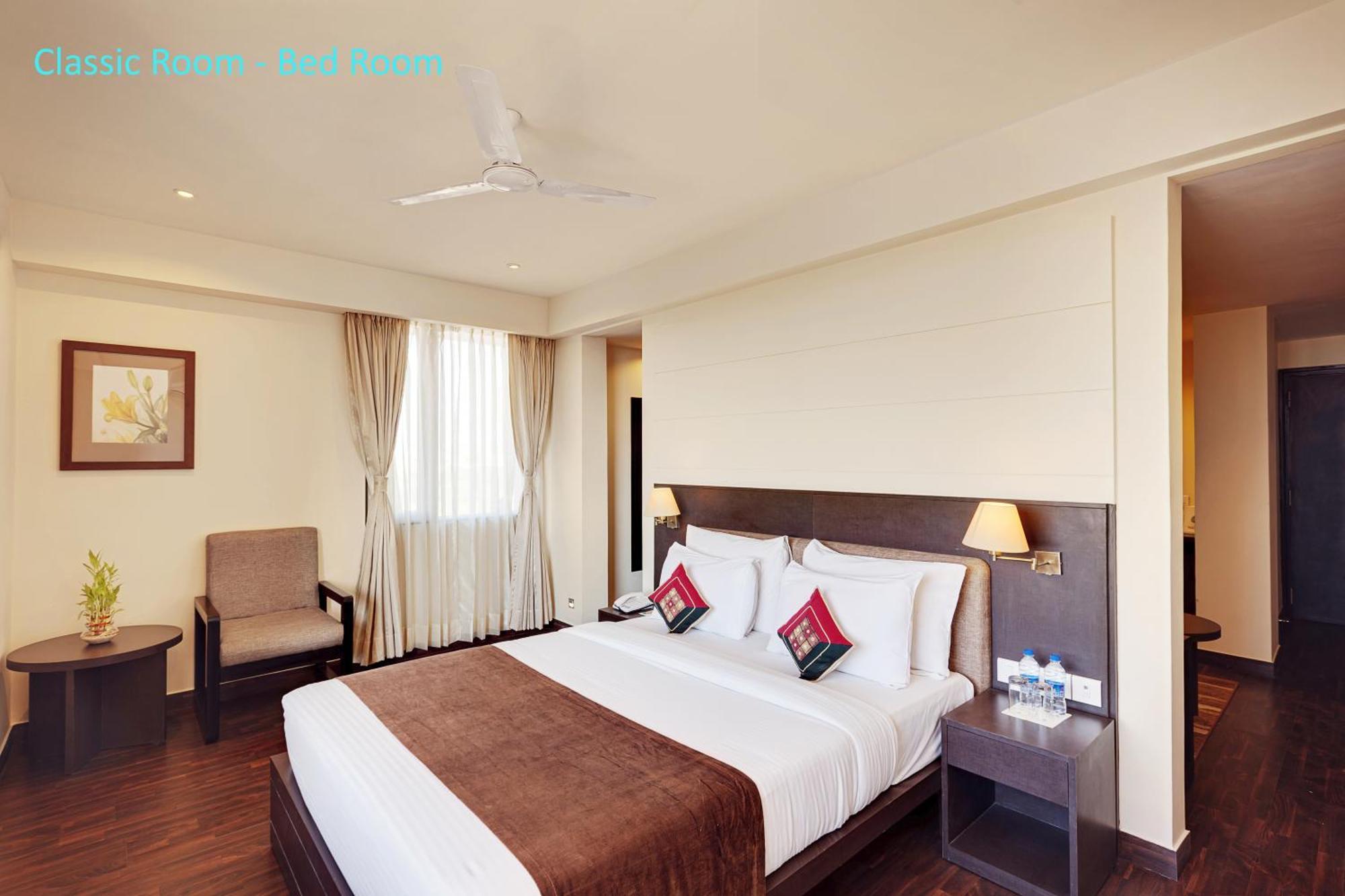 Whispering Palms Hotel Jaipur Bagian luar foto